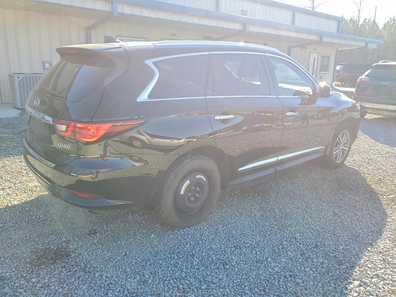 2020 Infiniti Qx60 Luxe - Image 3