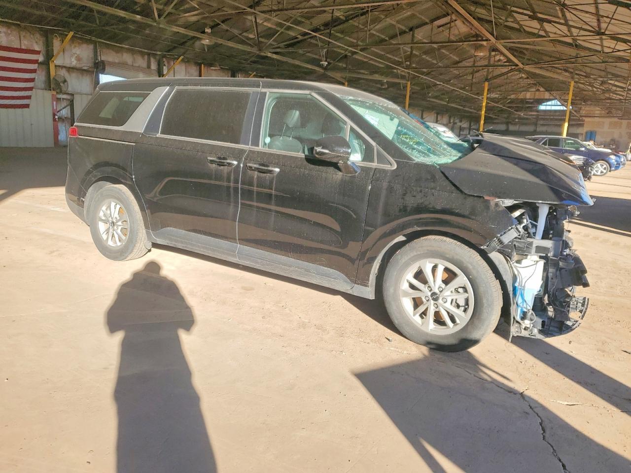 2024 Kia Carnival Lx - Фото 4