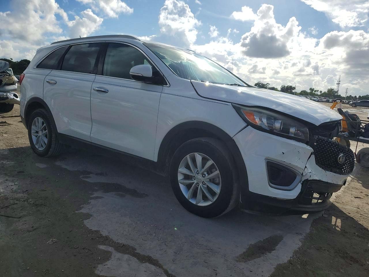 2017 Kia Sorento Lx - Фото 4