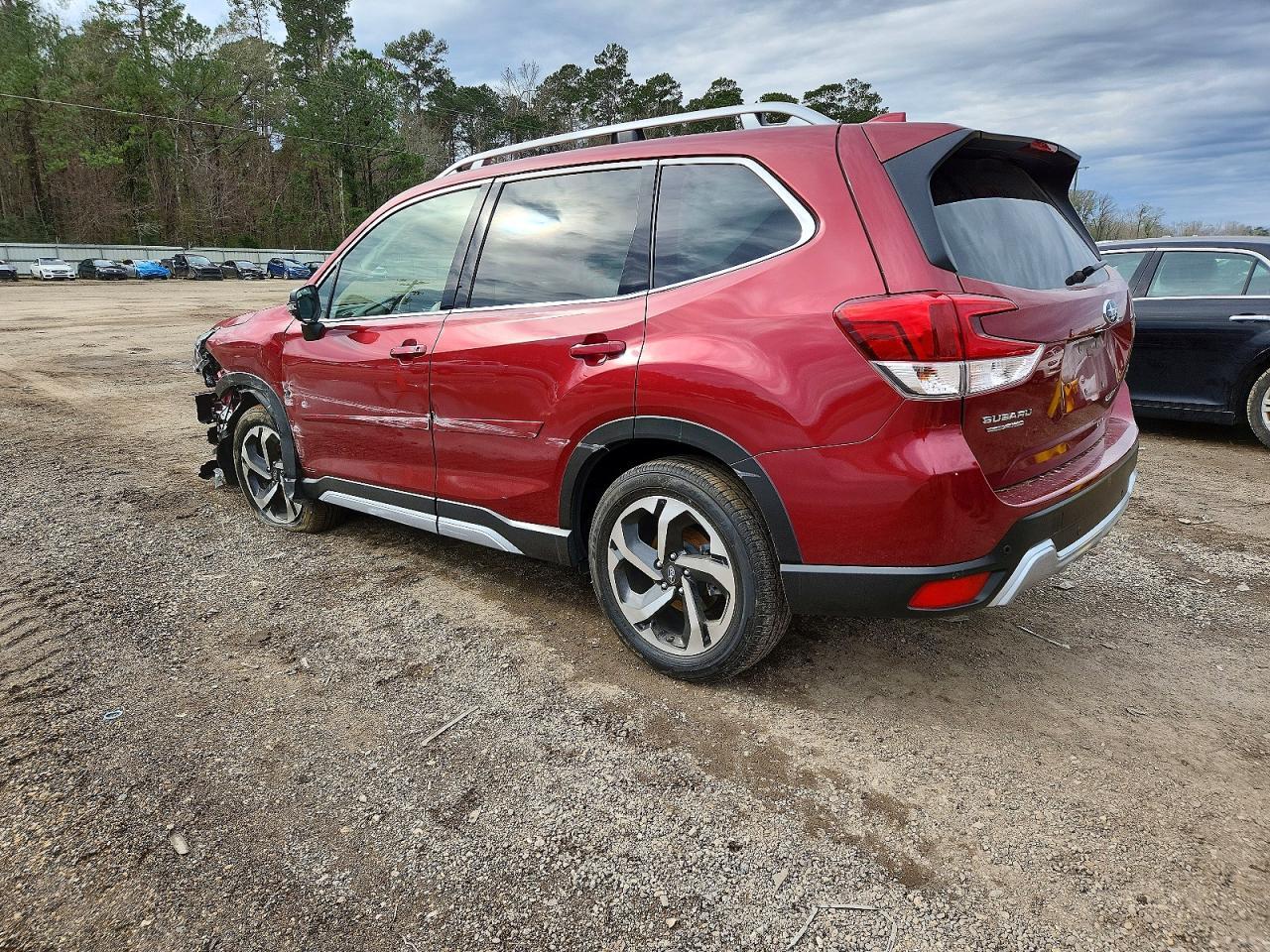 2023 Subaru Forester Touring - Фото 2