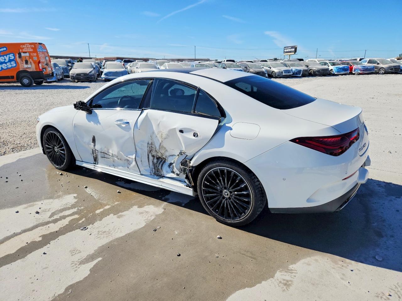 2024 Mercedes-Benz Cla 250 - Фото 2