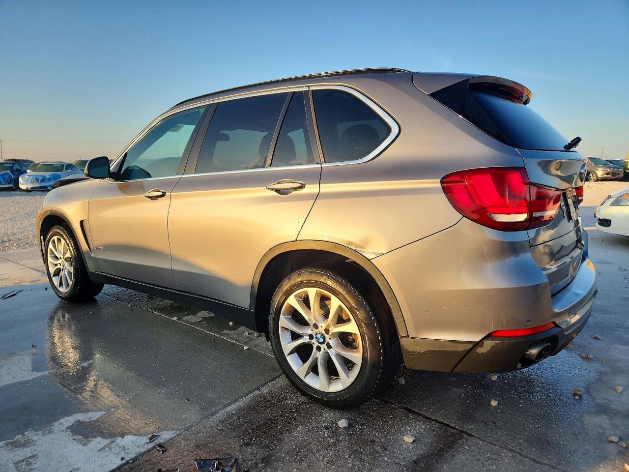 2016 BMW X5 Sdrive35I - Фото 2