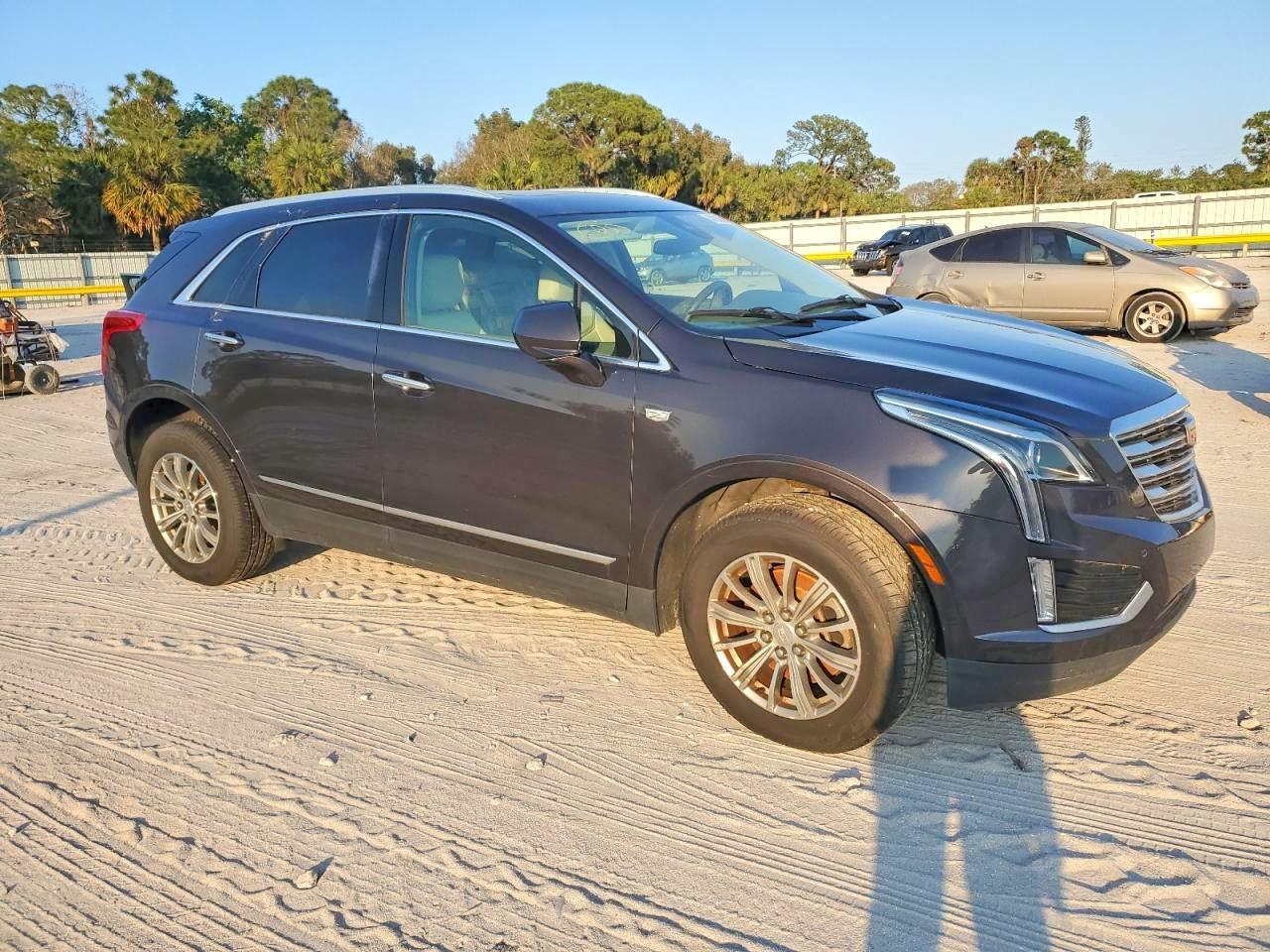 2017 Cadillac Xt5 Luxury - Фото 4