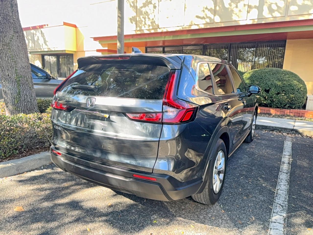 2025 Honda Cr-V Lx - Image 4