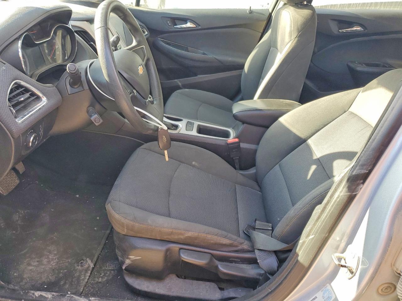 2018 Chevrolet Cruze Ls - Фото 7