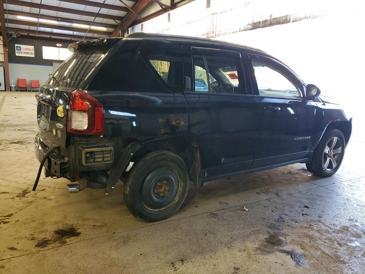 2016 Jeep Compass Latitude - Фото 3