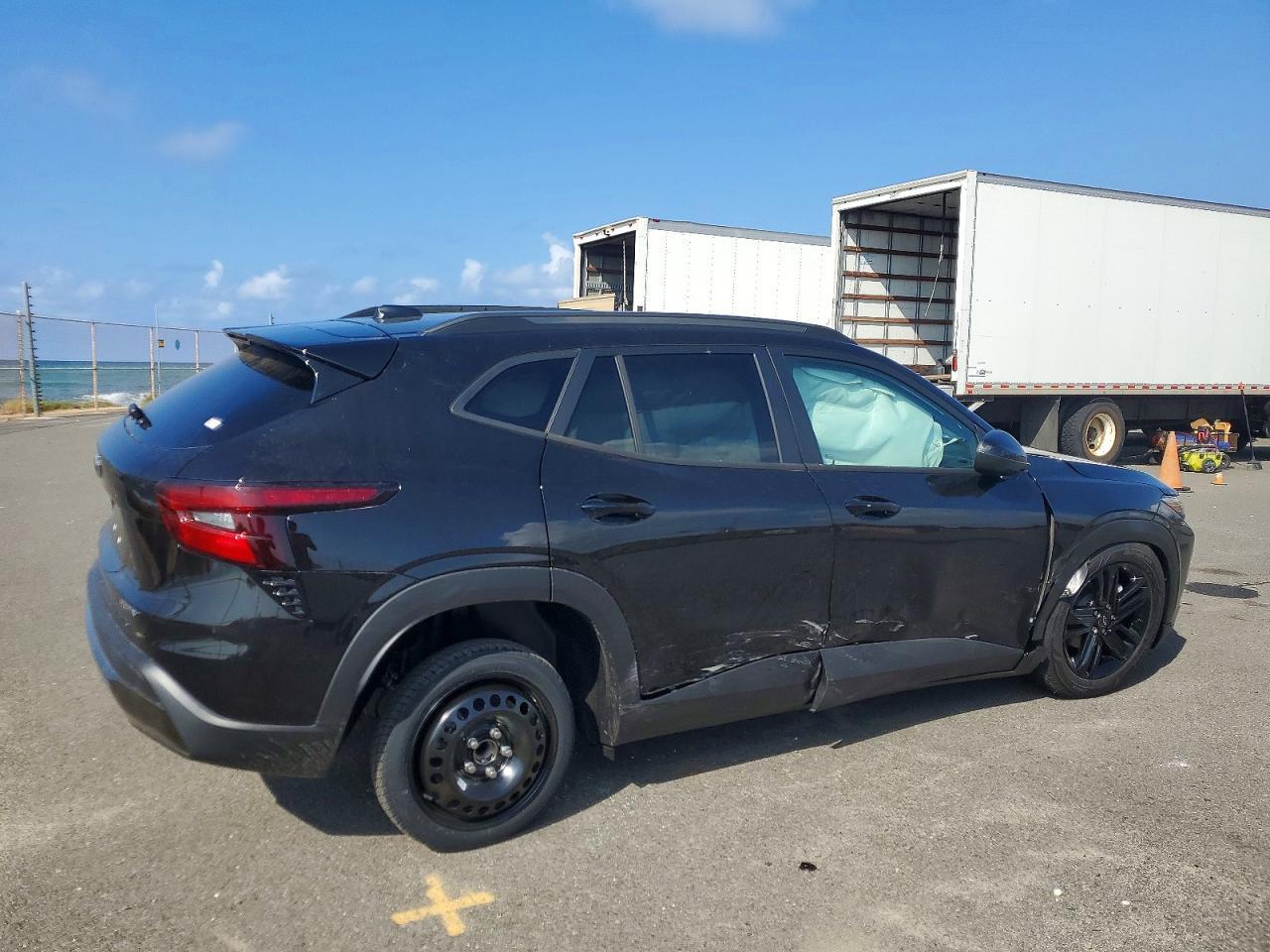 2026 Chevrolet Trax Activ - Image 3