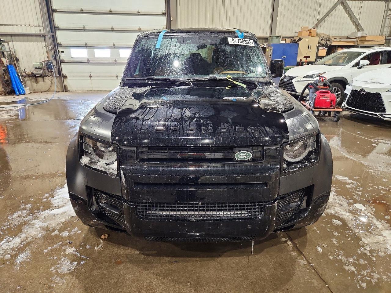 2024 Land Rover Defender 110 X - Фото 5