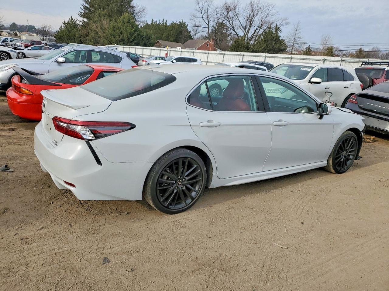 2024 Toyota Camry Xse - Фото 3