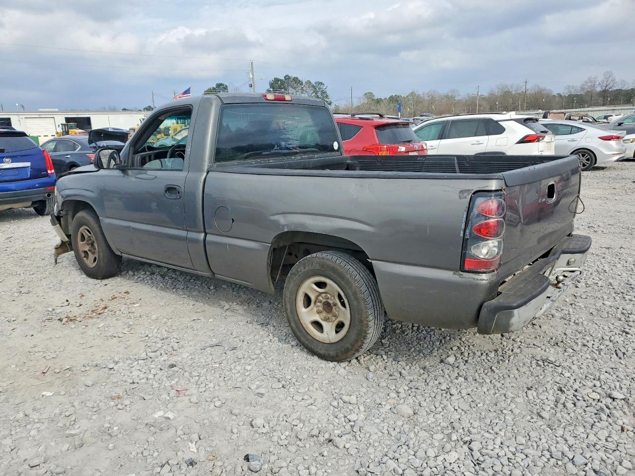 2000 Chevrolet Silverado C1500 - Фото 2