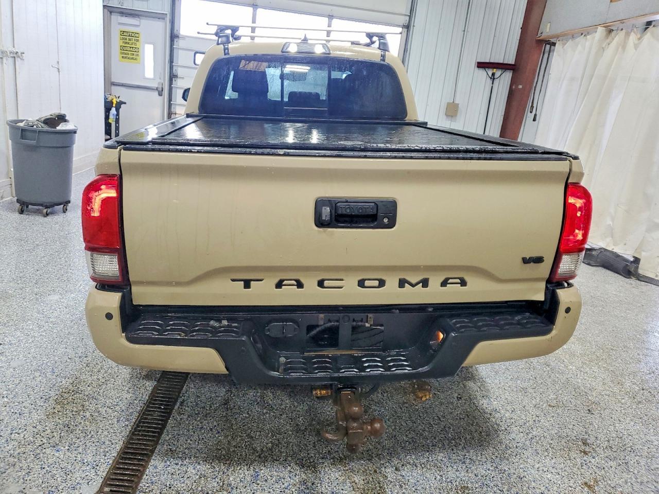2019 Toyota Tacoma Double Cab - Фото 6