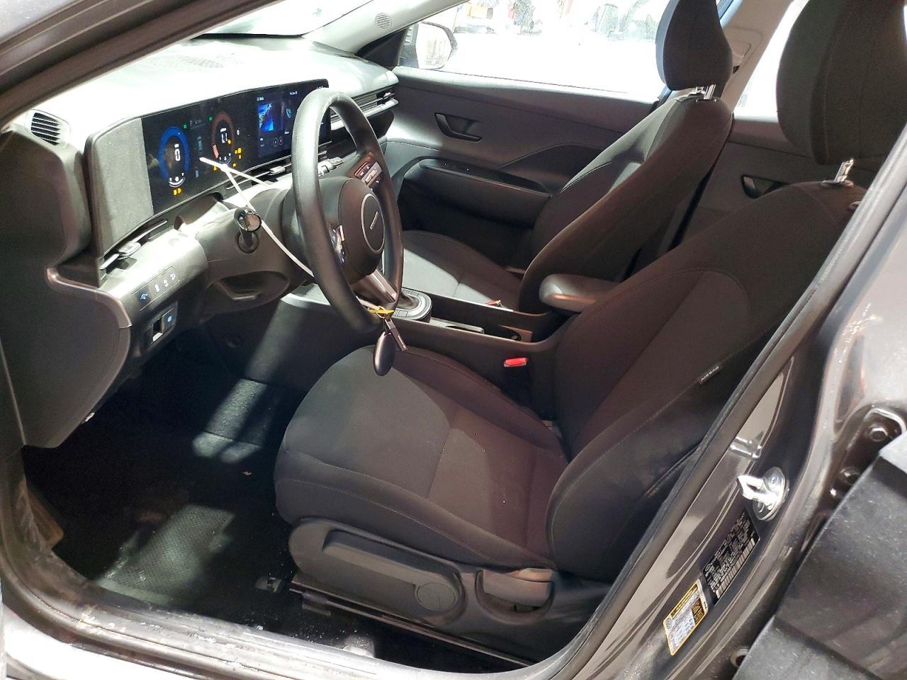 2025 Hyundai Kona Se - Фото 7