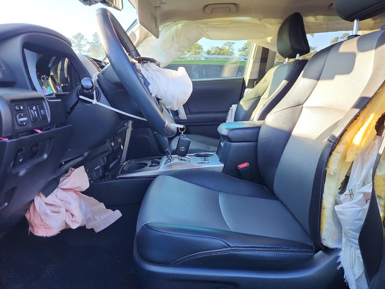 2020 Toyota 4Runner Sr5 - Image 7
