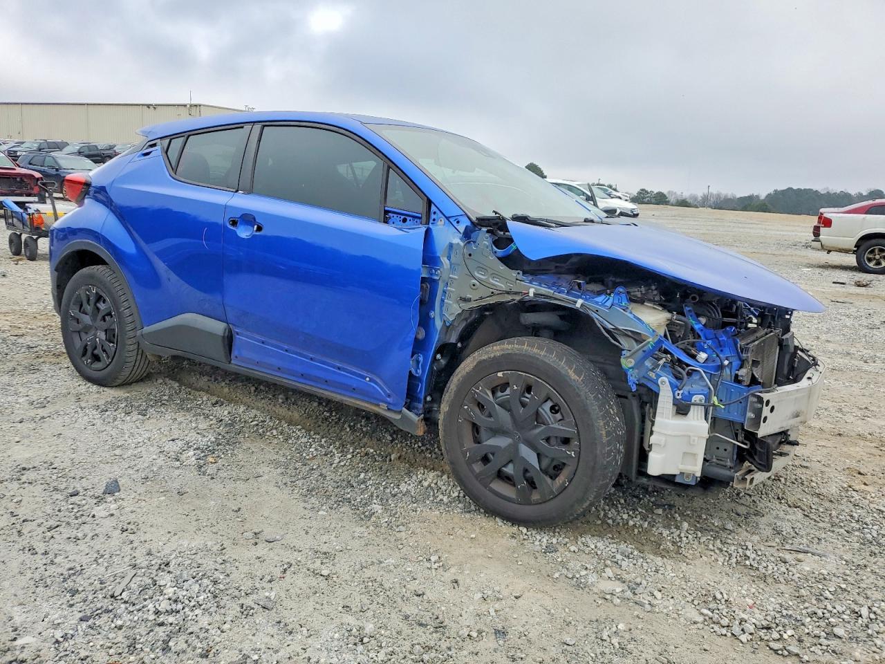 2020 Toyota C-Hr Xle - Image 4
