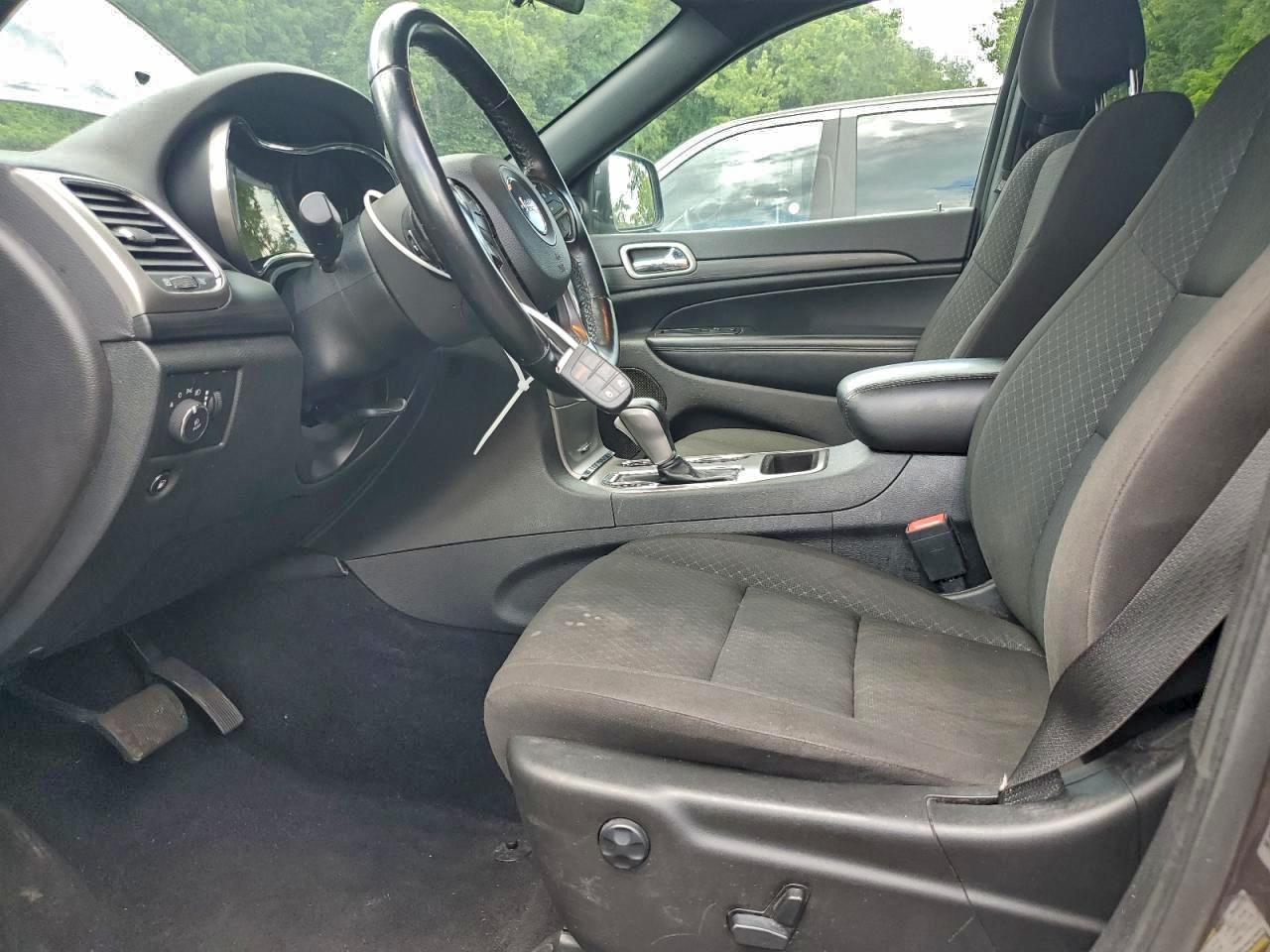 2021 Jeep Grand Cherokee Laredo - Фото 7