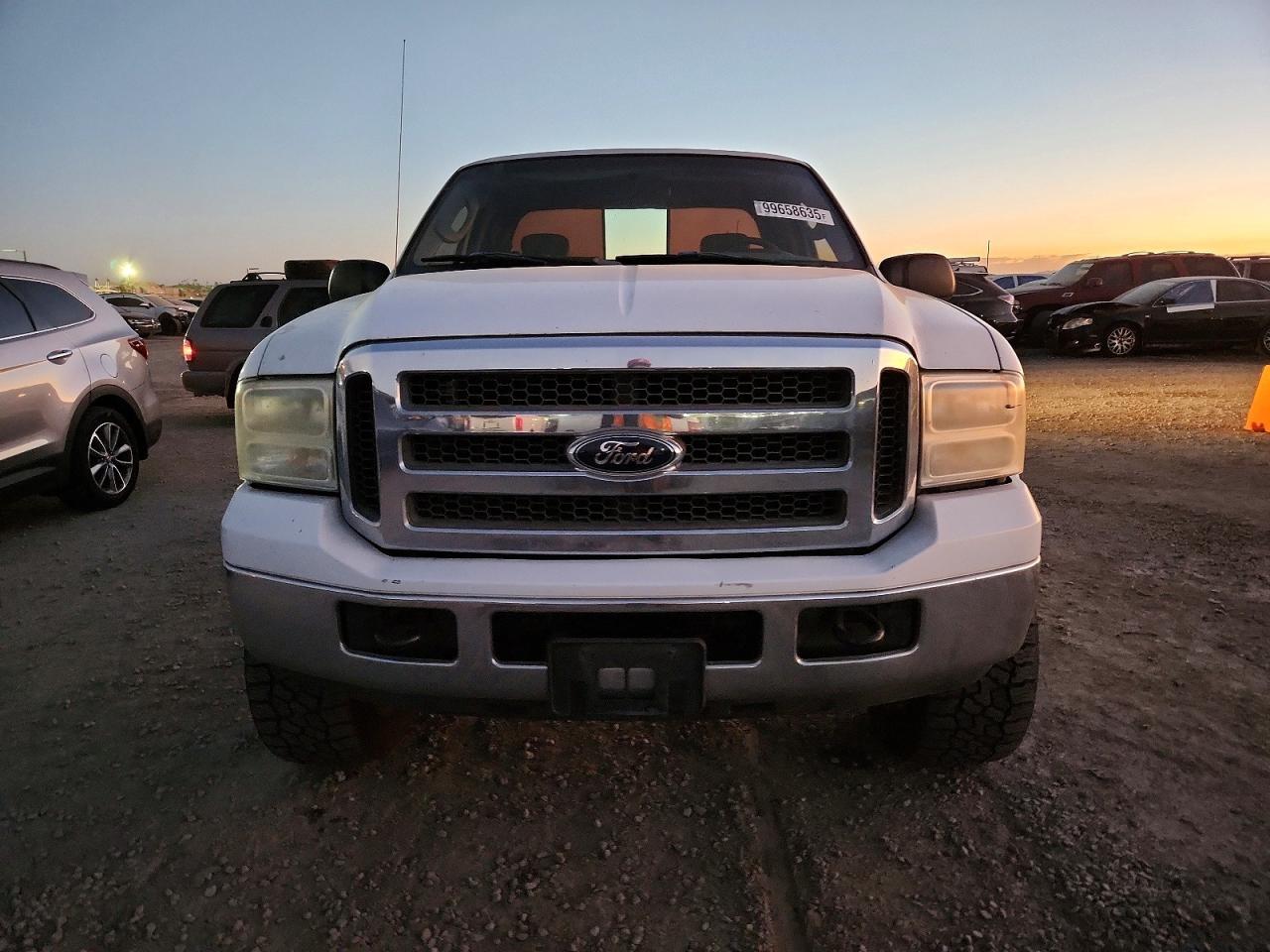 2005 Ford F250 Super Duty - Image 5