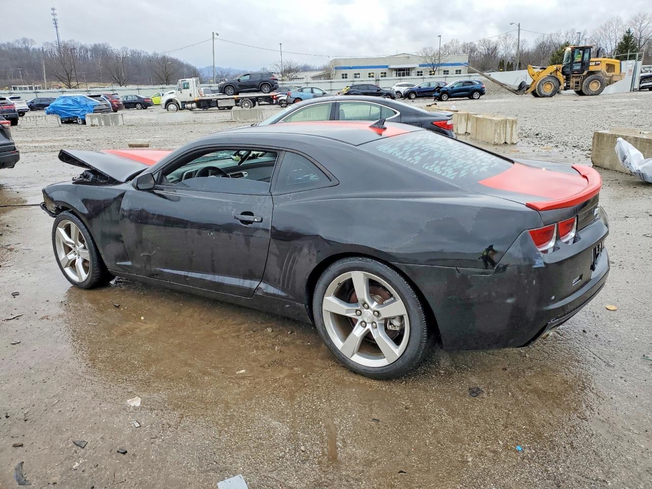 2013 Chevrolet Camaro Ls - Фото 2