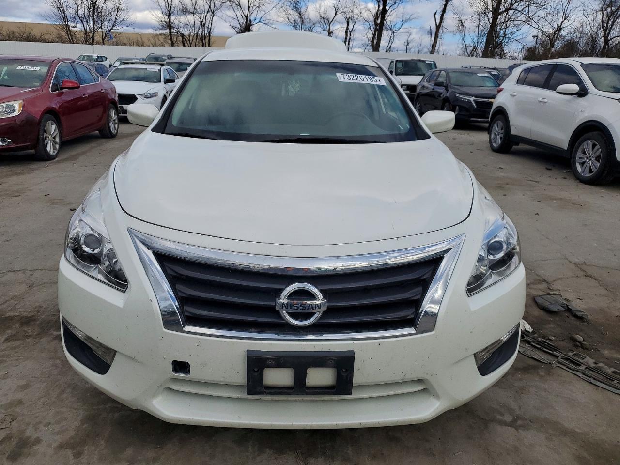 2014 Nissan Altima 2.5 - Image 5