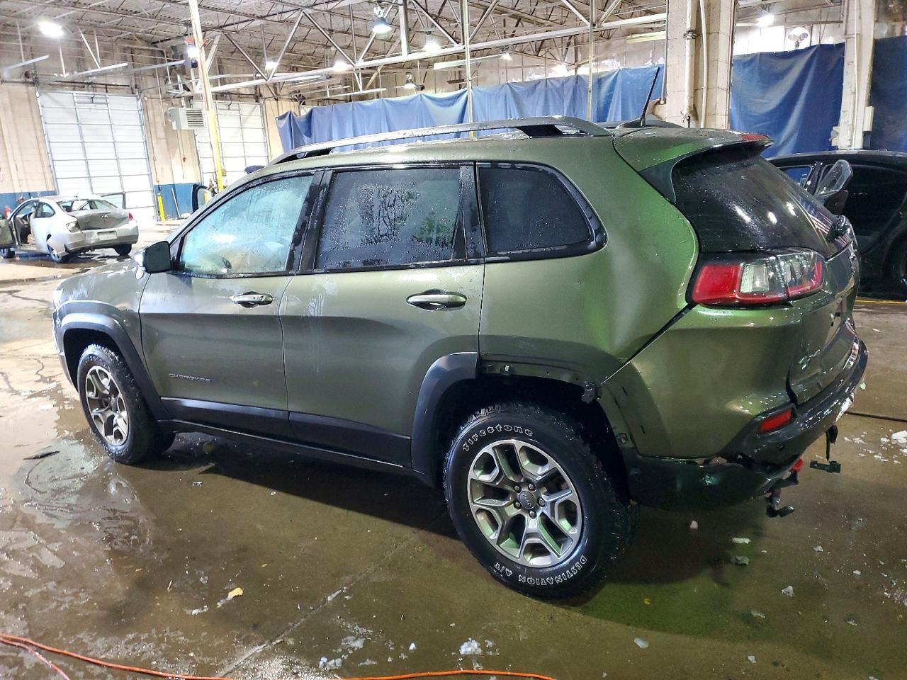 2021 Jeep Cherokee Trailhawk - Фото 2