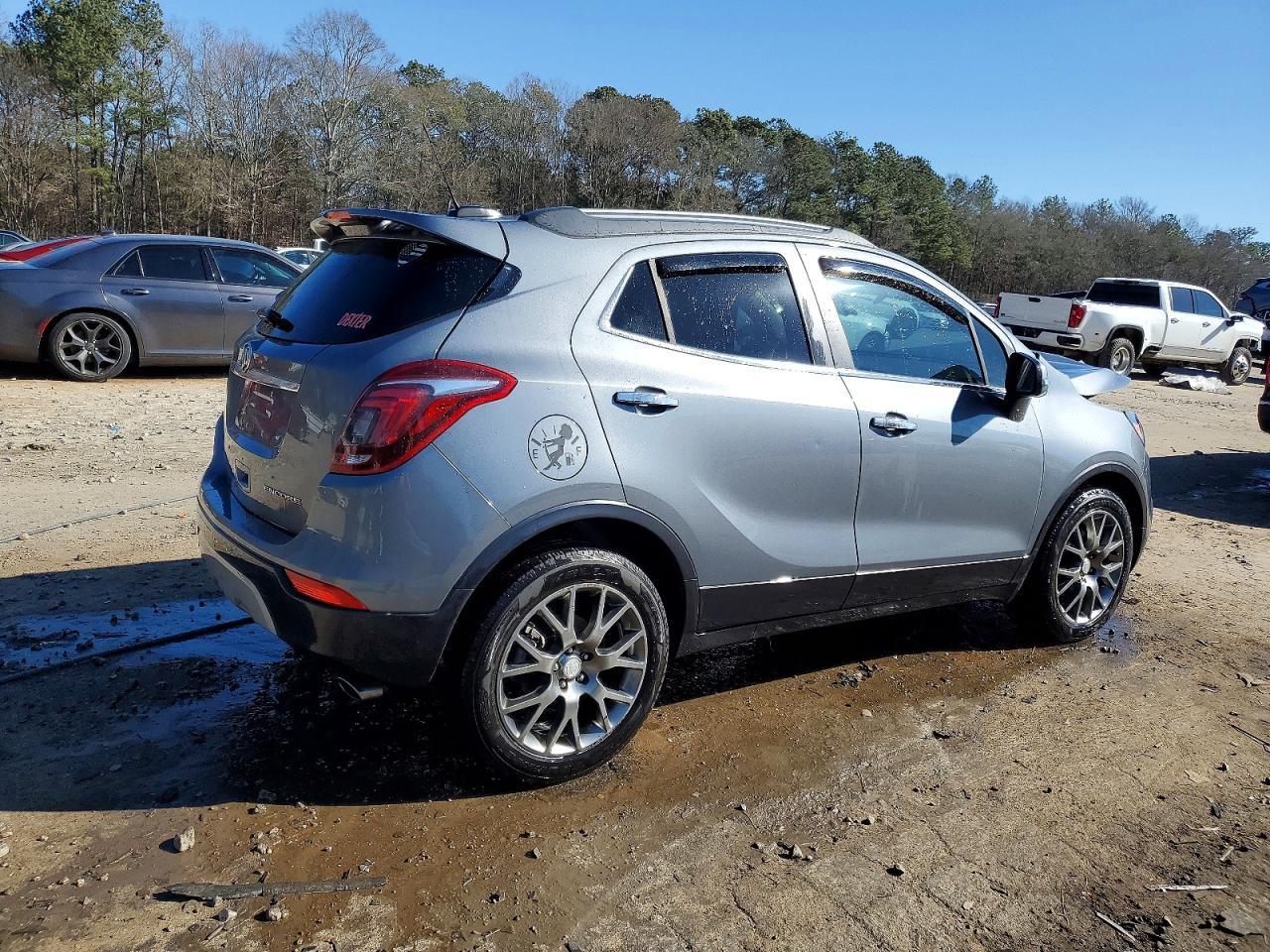 2019 Buick Encore Sport Touring - Фото 3