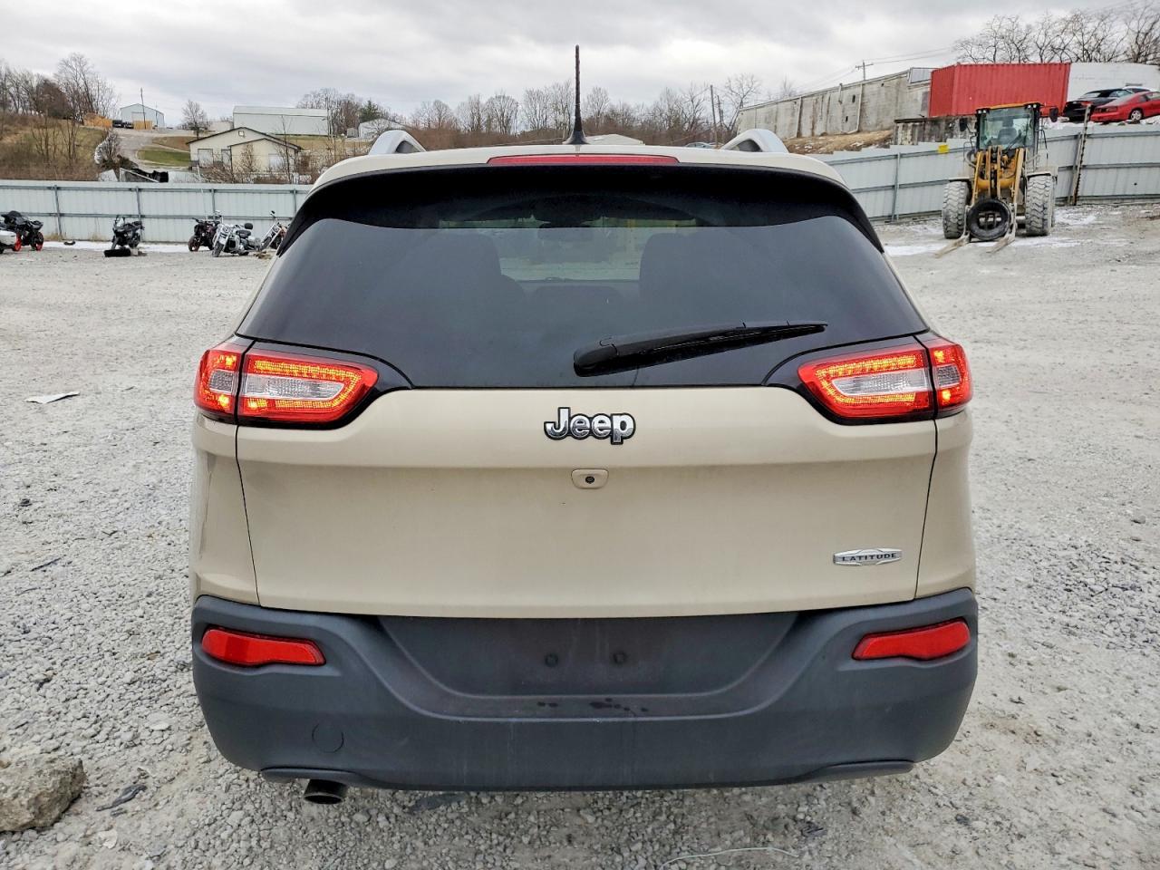 2015 Jeep Cherokee Latitude - Фото 6