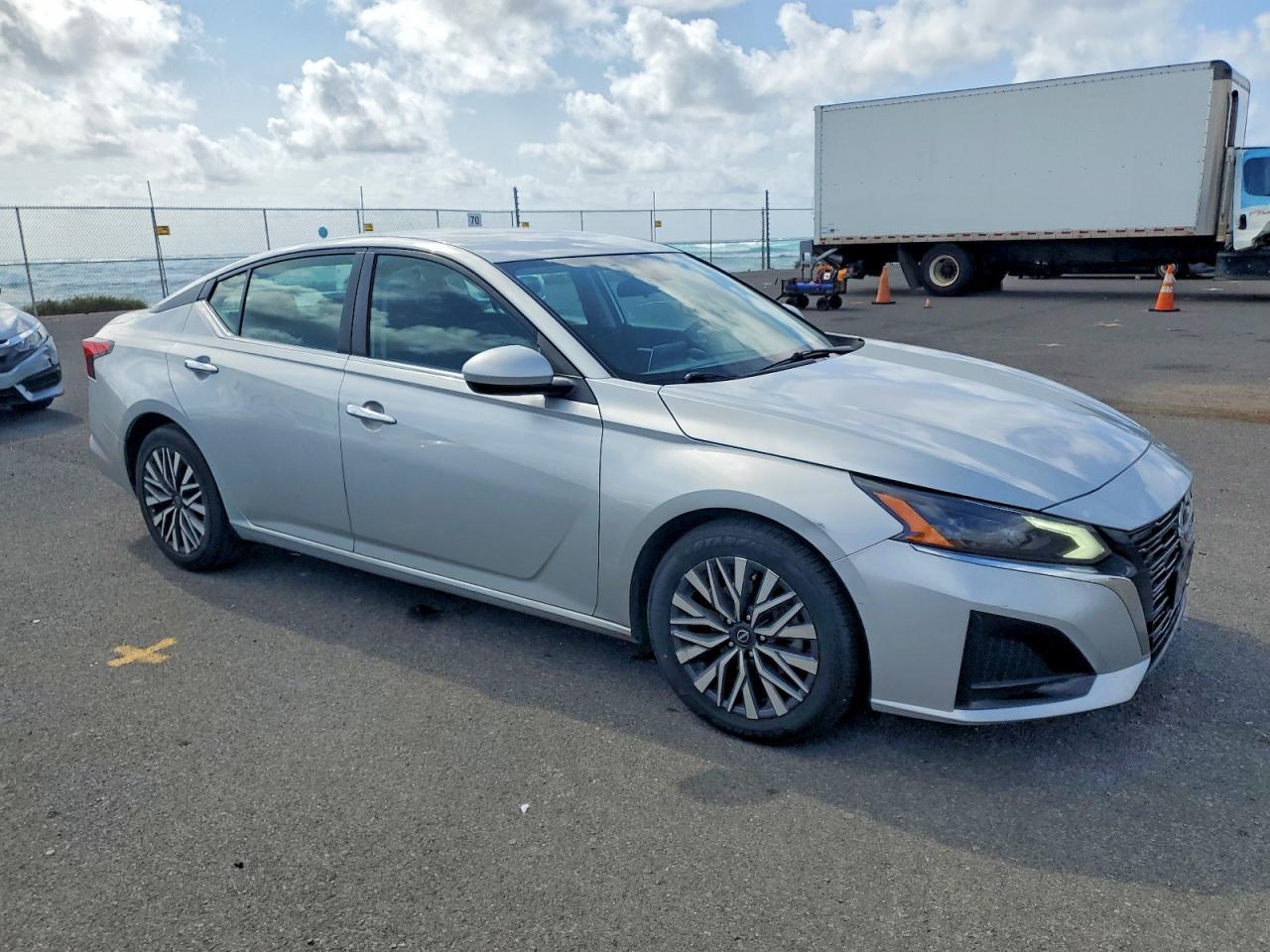 2023 Nissan Altima Sv - Фото 4