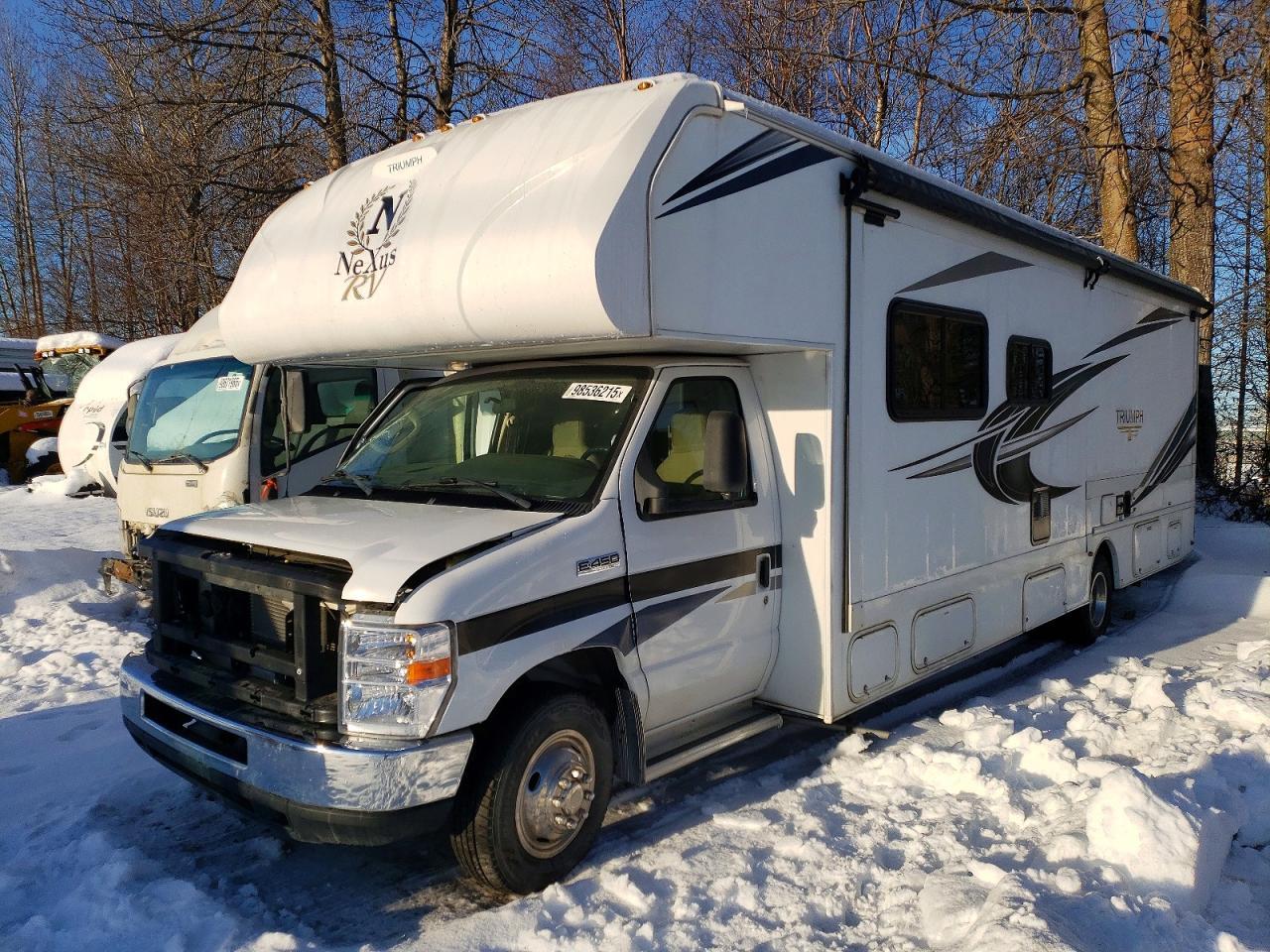 2019 Ford E450 Recreational Vehicle - Фото 2