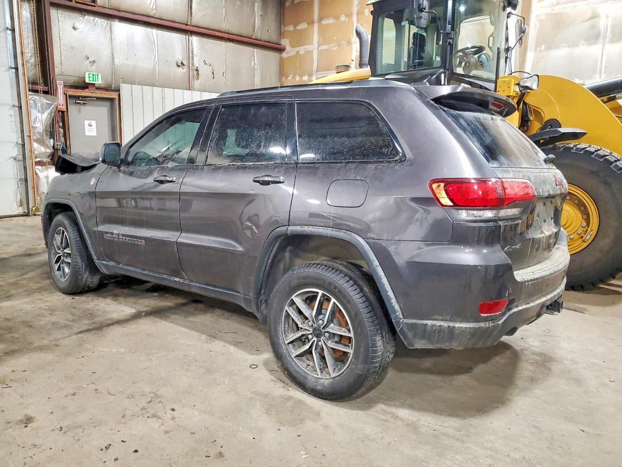 2021 Jeep Grand Cherokee Trailhawk - Фото 2