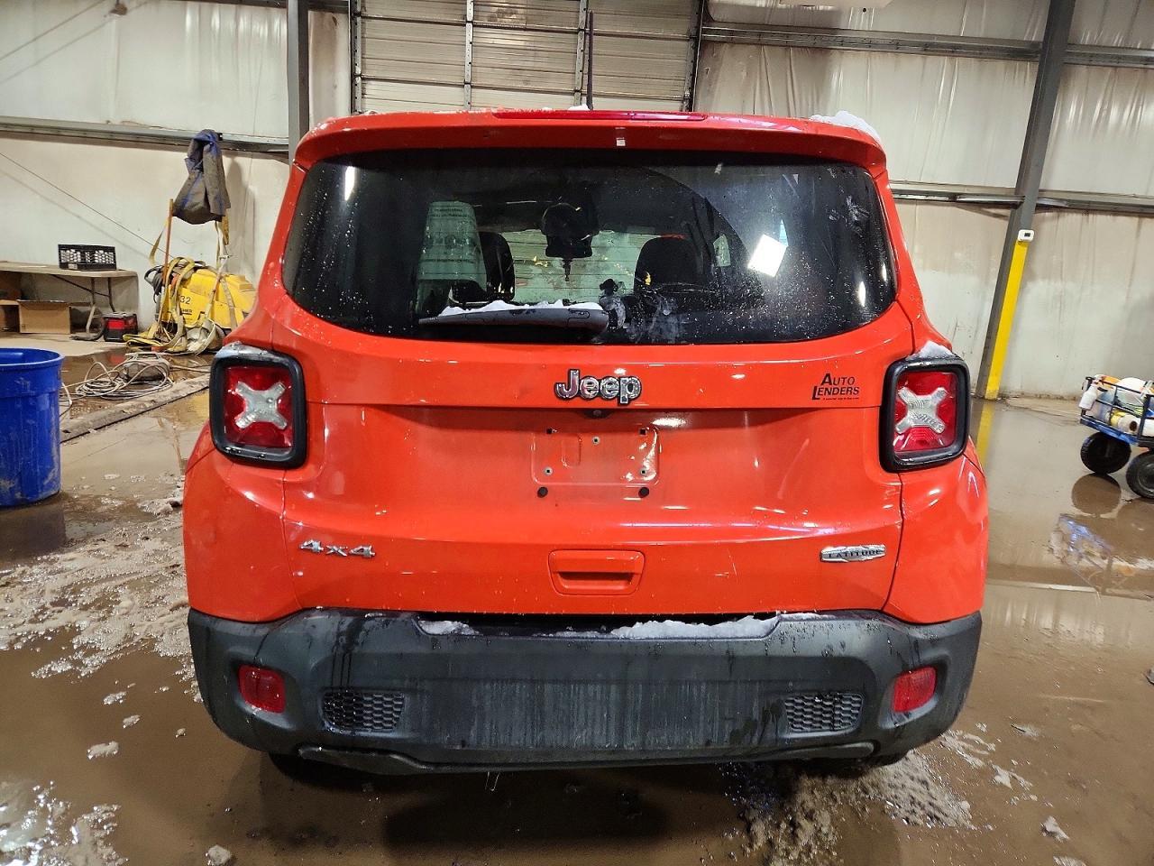 2020 Jeep Renegade Latitude - Image 6