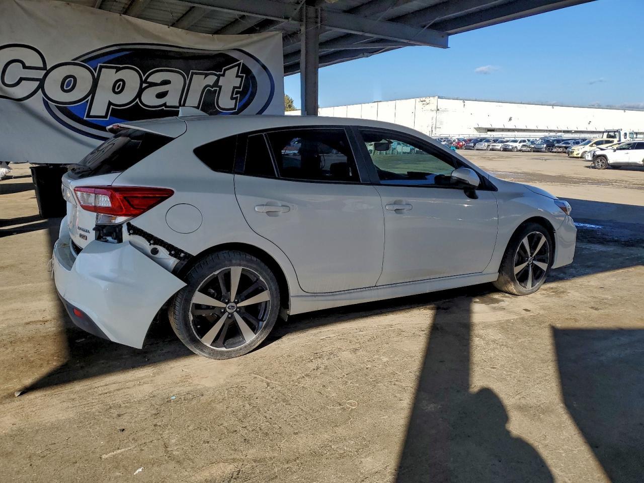 2018 Subaru Impreza Sport - Фото 3