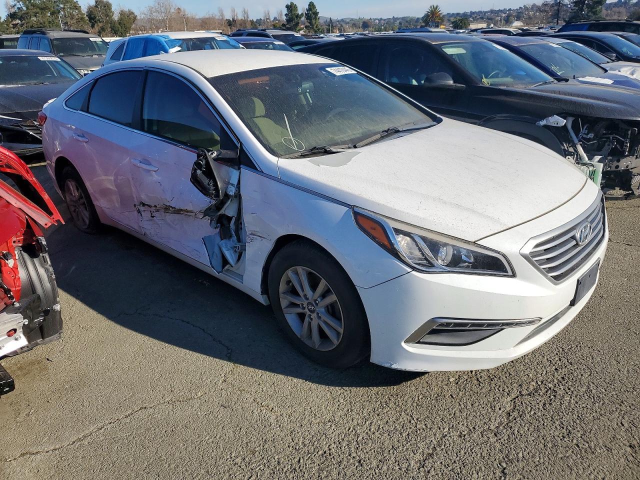 2015 Hyundai Sonata Se - Image 4