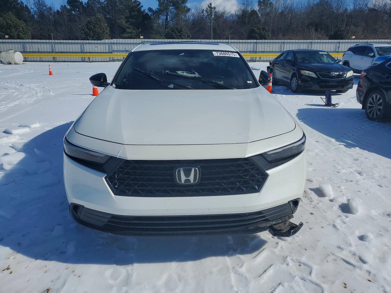 2023 Honda Accord Hybrid Sport-L - Image 5