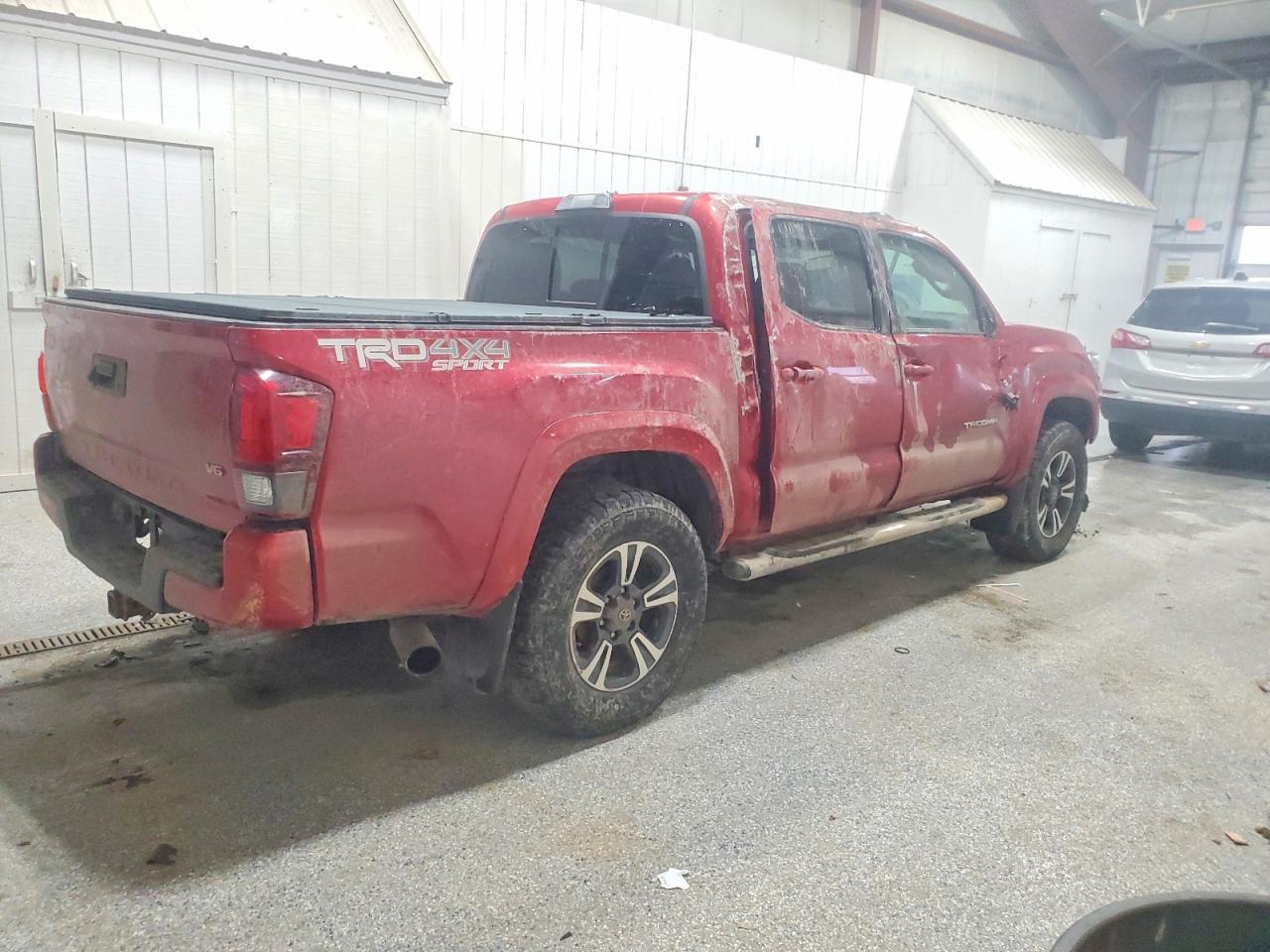 2019 Toyota Tacoma Double Cab - Image 3