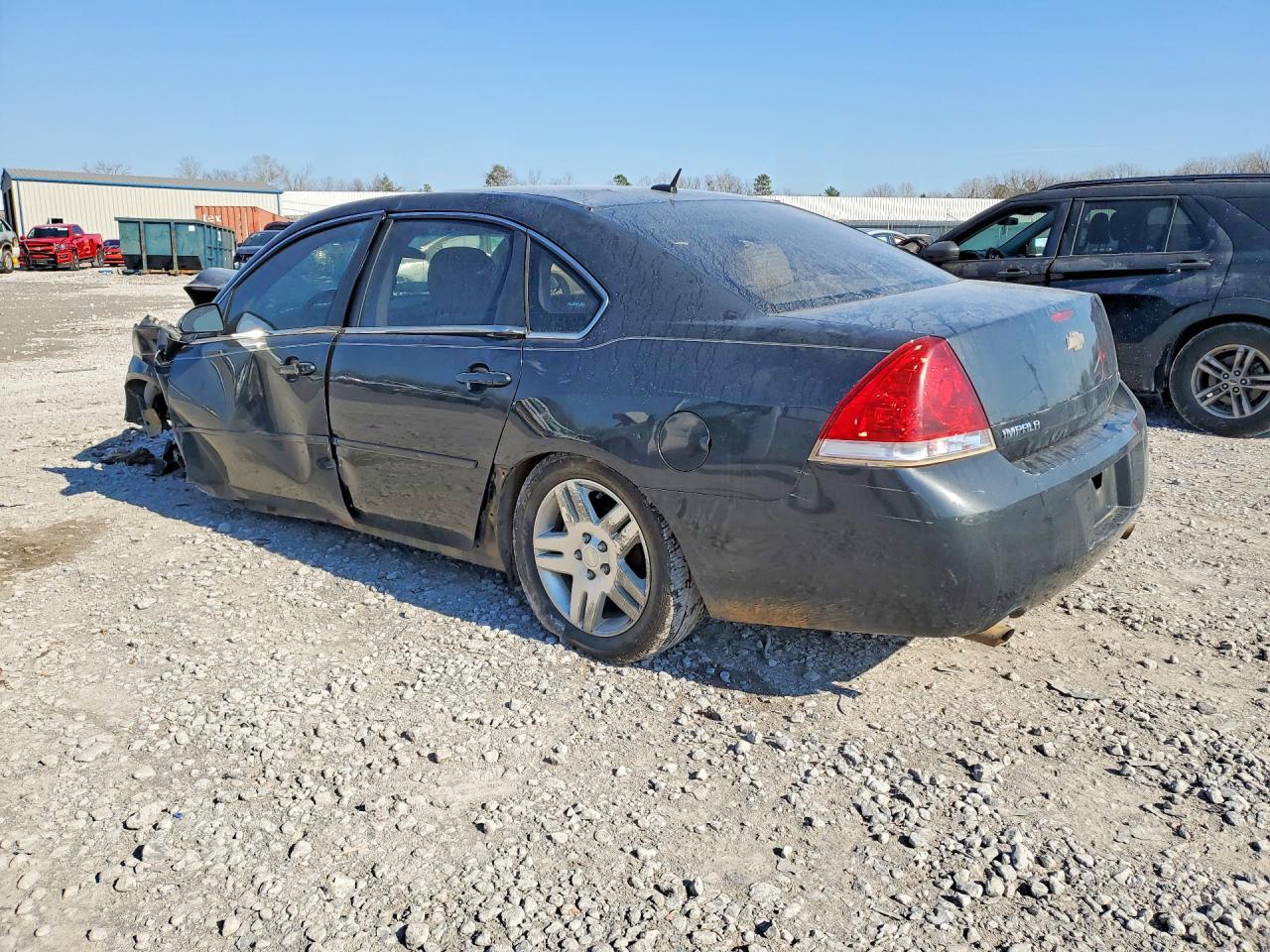2014 Chevrolet Impala Limited Lt - Image 2