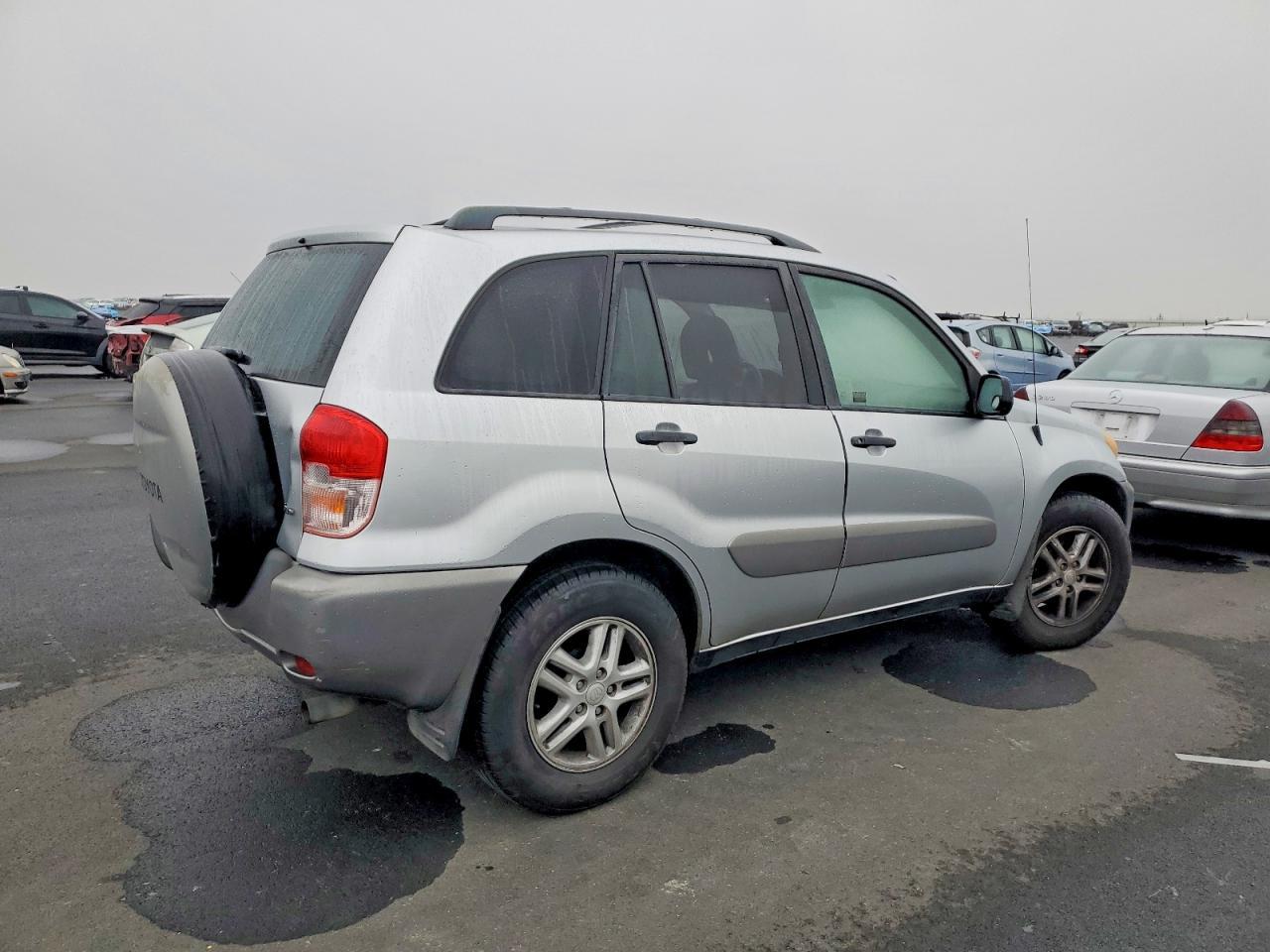 2003 Toyota Rav4 Base - Image 3