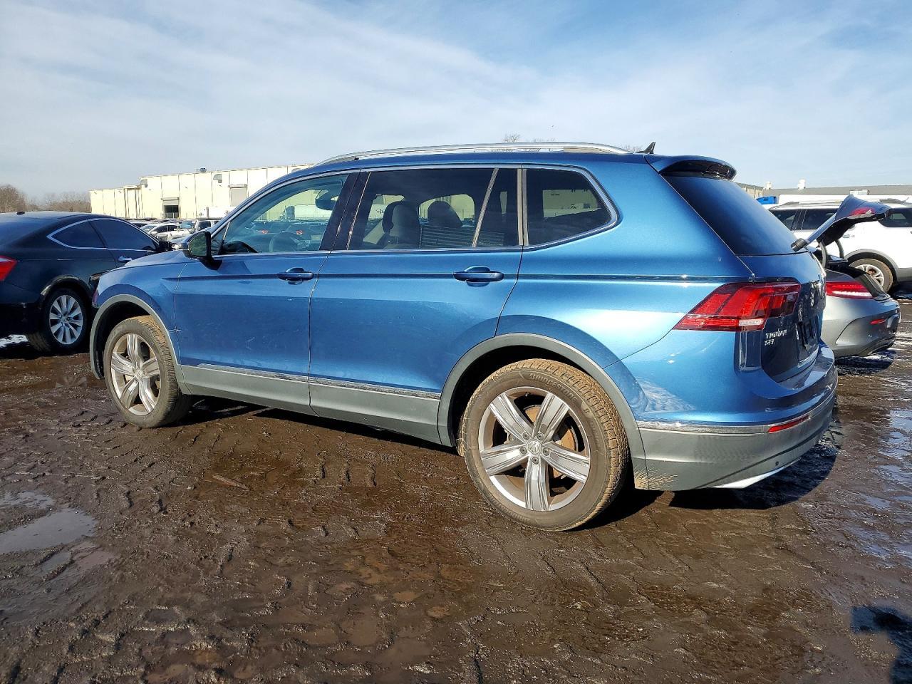 2020 Volkswagen Tiguan Se - Image 2