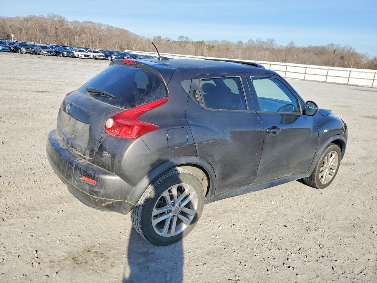 2012 Nissan Juke S - Image 3