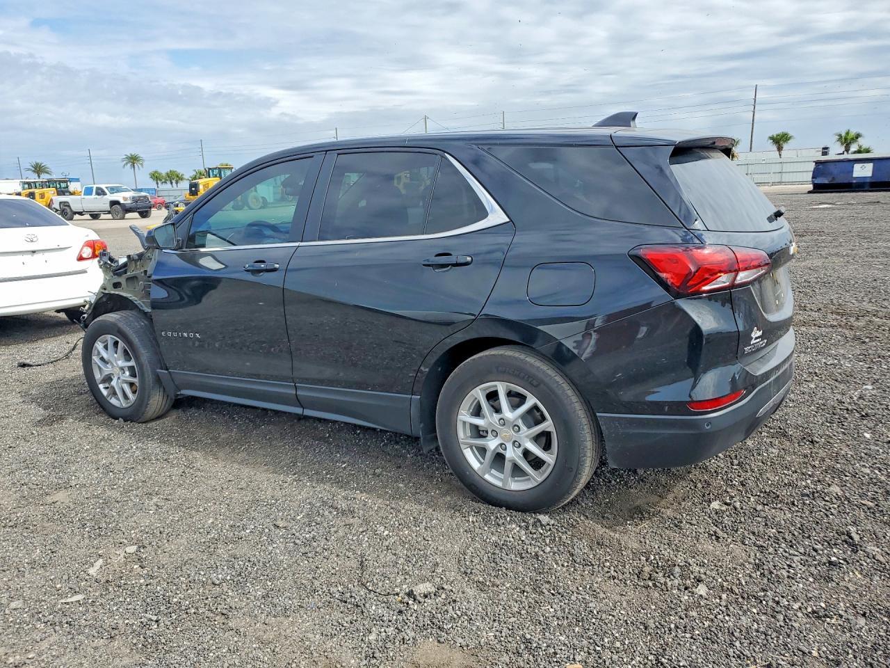 2023 Chevrolet Equinox Lt - Фото 2