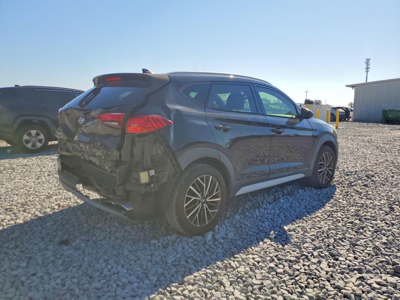 2020 Hyundai Tucson Limited - Image 3