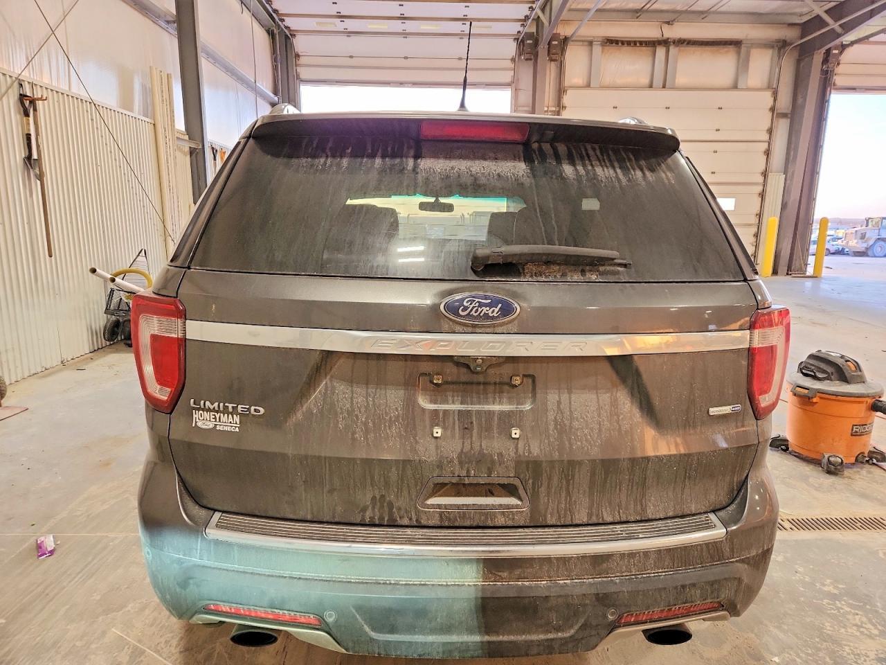 2018 Ford Explorer Limited - Фото 6
