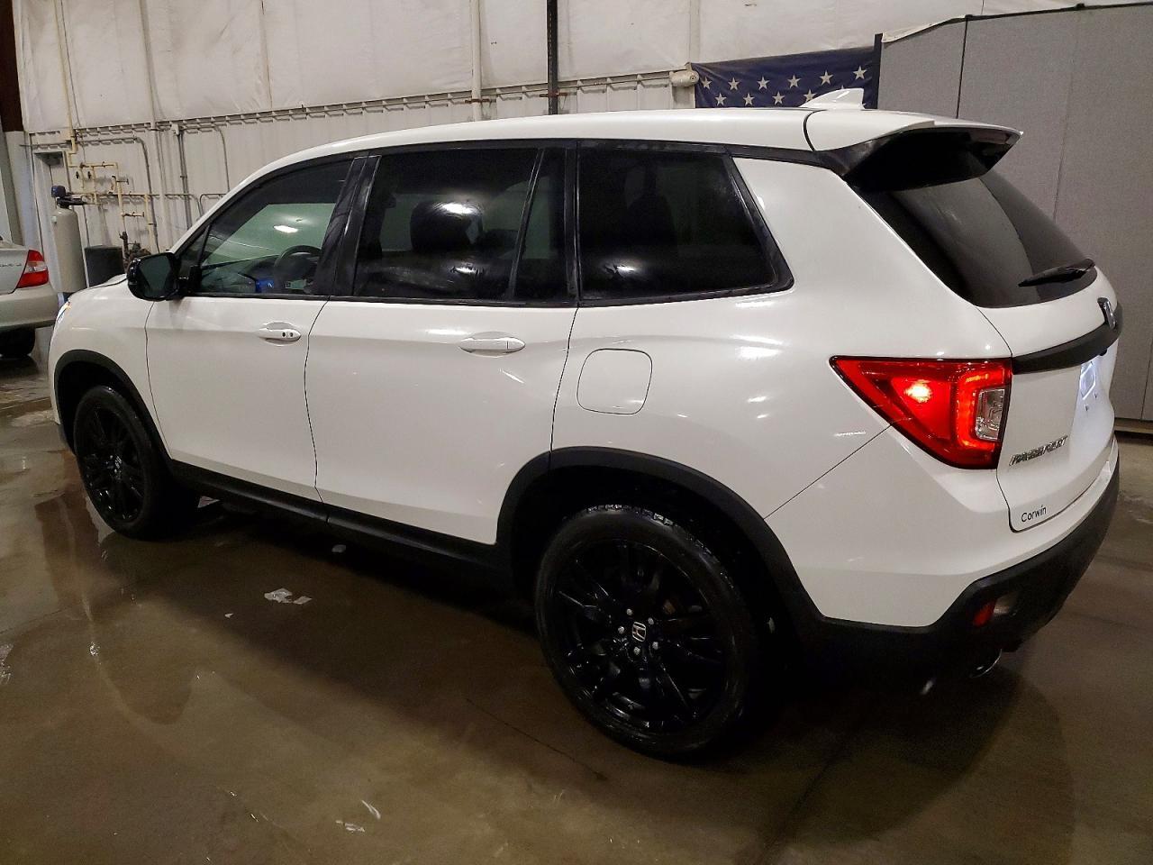2019 Honda Passport Sport - Image 2