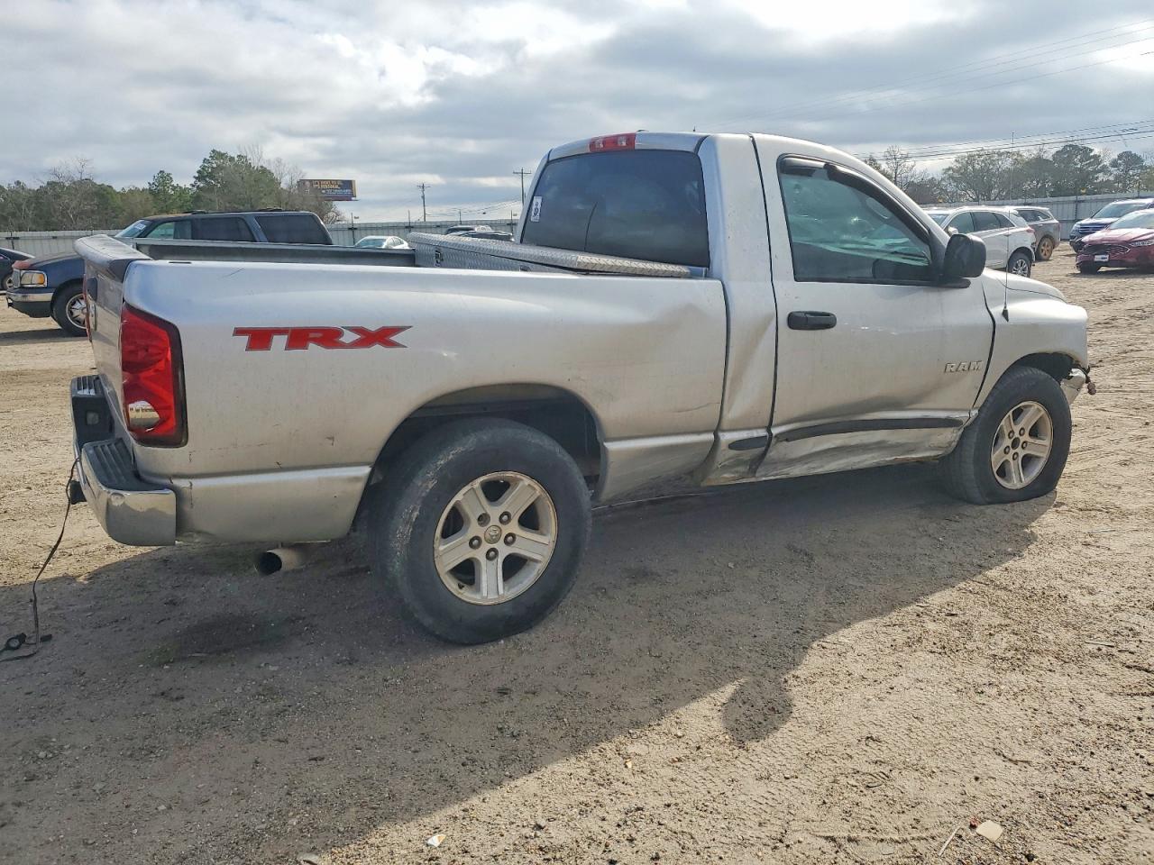 2008 Dodge Ram 1500 St - Фото 3