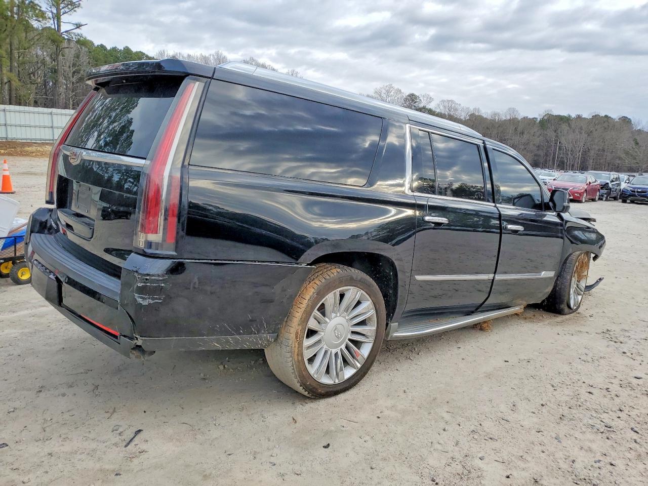 2015 Cadillac Escalade Esv Platinum - Фото 3