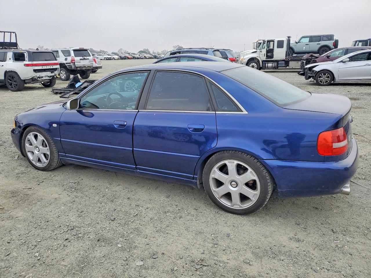 2000 Audi S4 2.7 Quattro - Фото 2