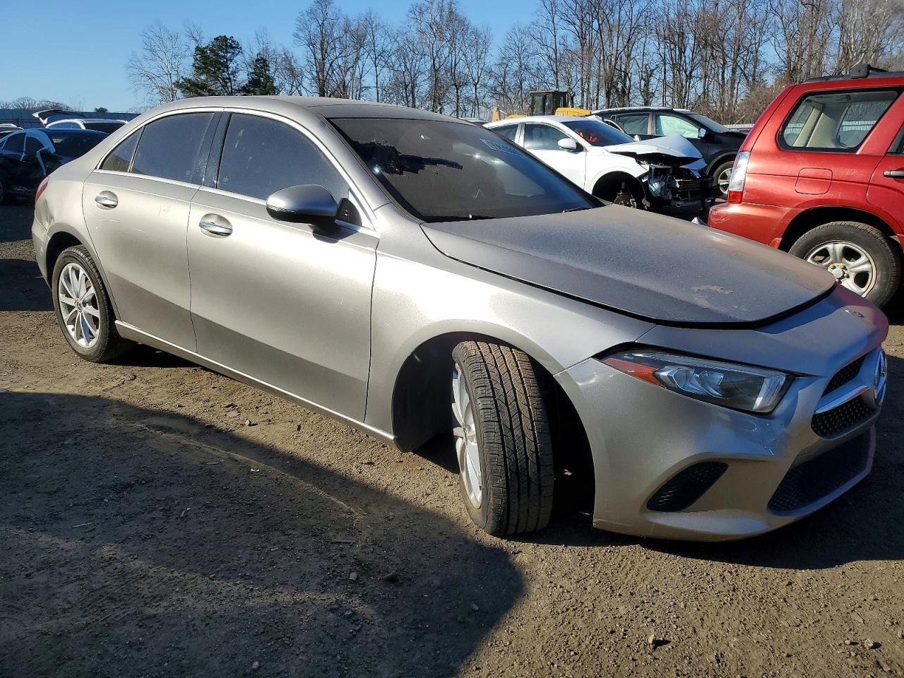 2020 Mercedes-Benz A 220 - Фото 4