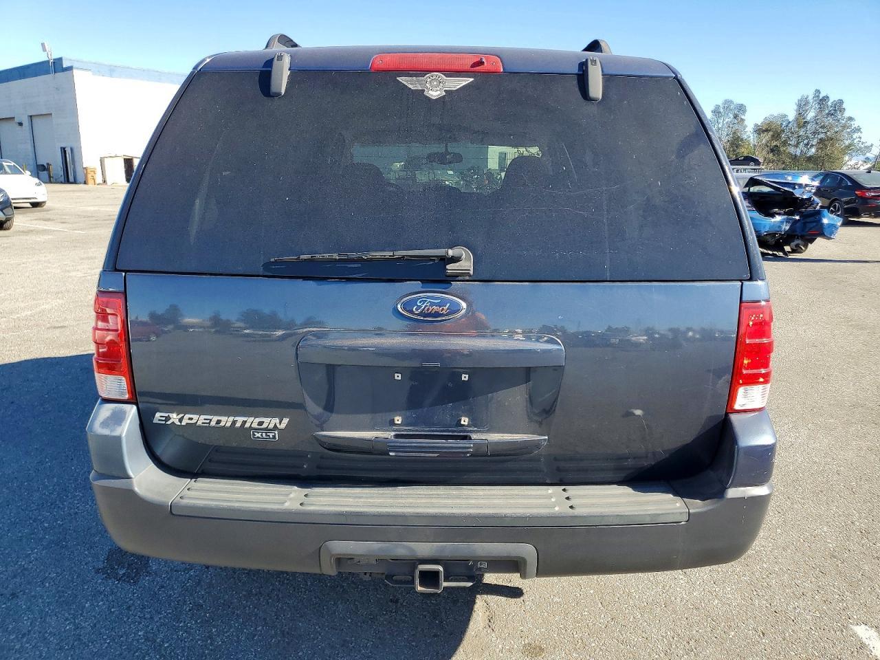 2005 Ford Expedition Xlt - Image 6