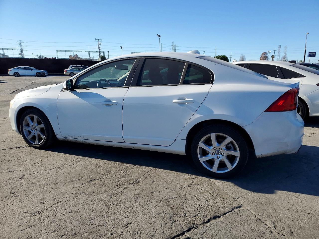 2014 Volvo S60 T5 - Image 2