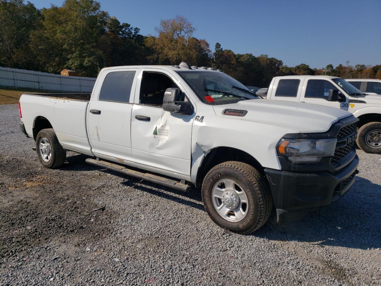 2024 Ram 3500 Tradesman 4X4 8' Box - Image 4