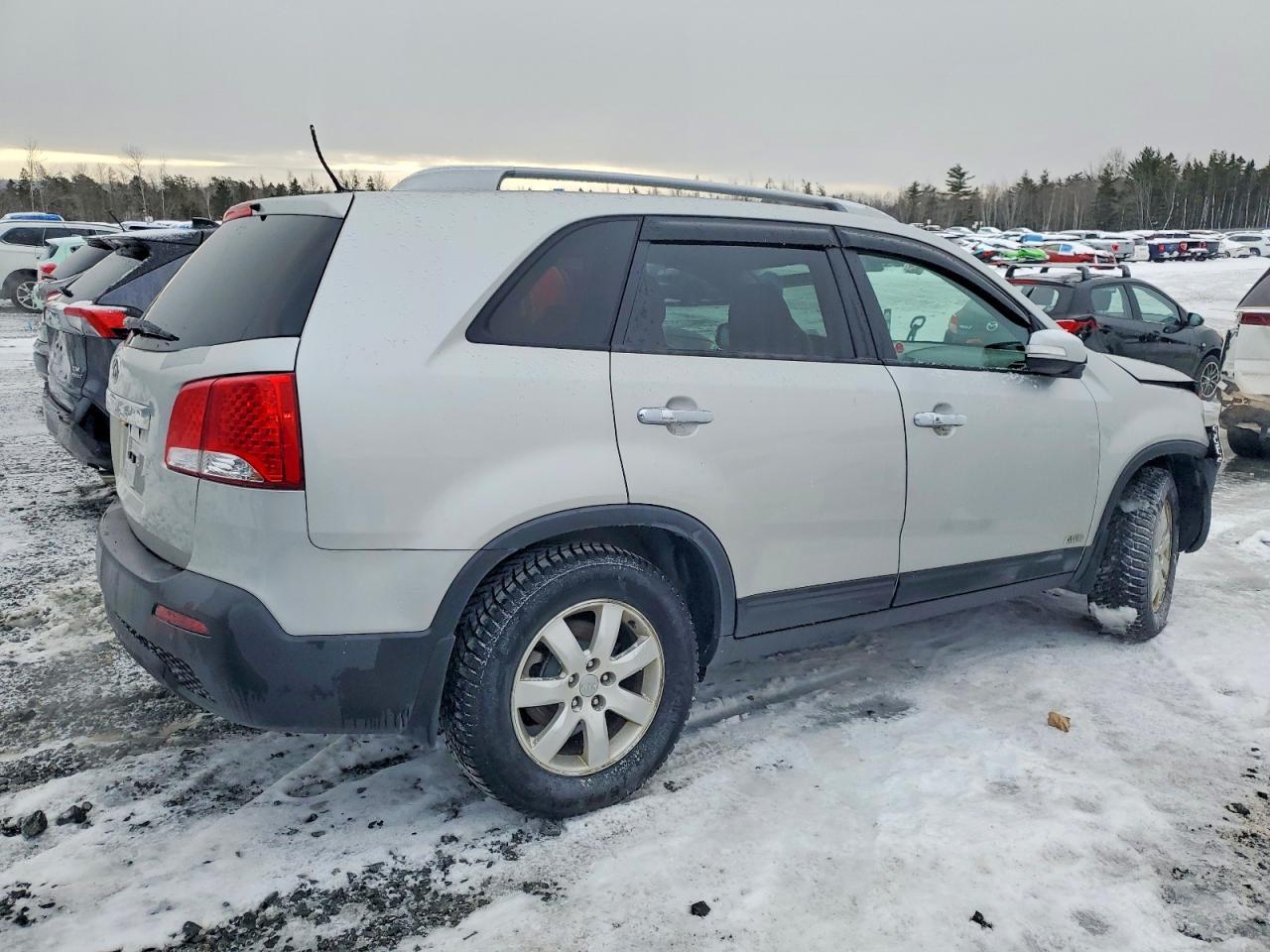2013 Kia Sorento Lx - Фото 3