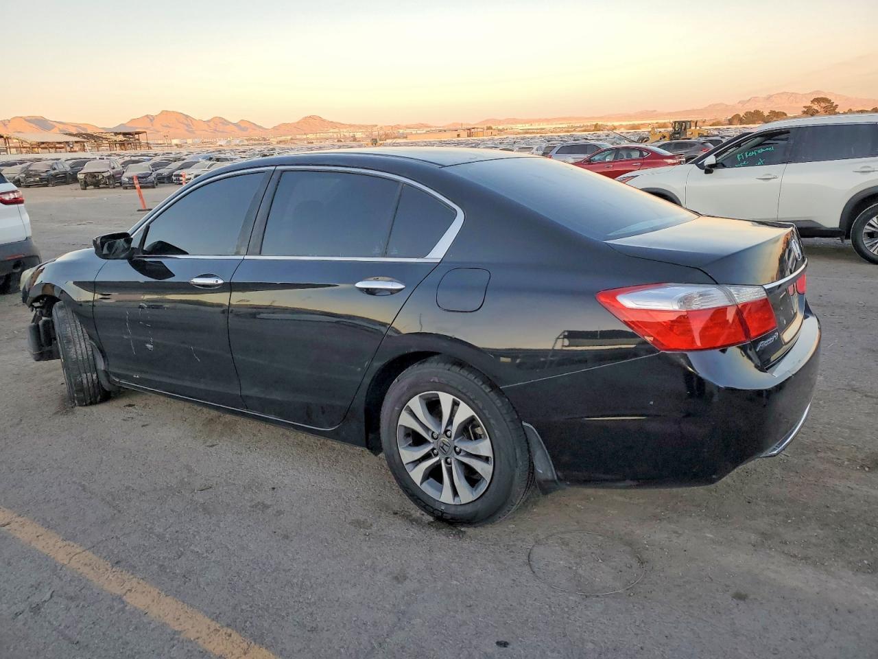 2015 Honda Accord Lx - Фото 2